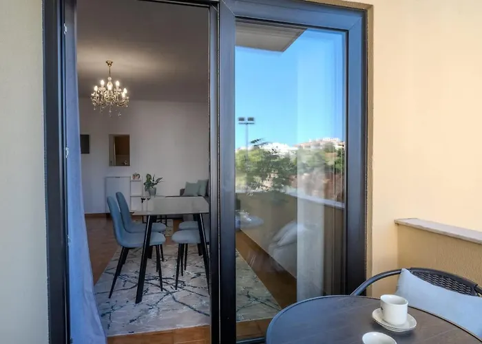 Casa Rocha With Terrace דירה פורטימאו