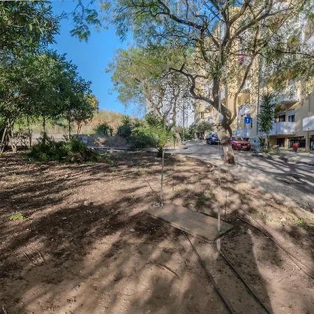 Casa Rocha With Terrace بورتيماو